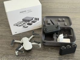 DJI Mavic Mini Fly More Combo