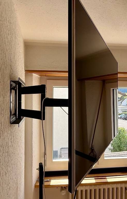 Televisori: Samsung Fernseher 43" inkl. Wallmount – Usato da Kilchberg ZH venduto da yoa_7ndh 1
