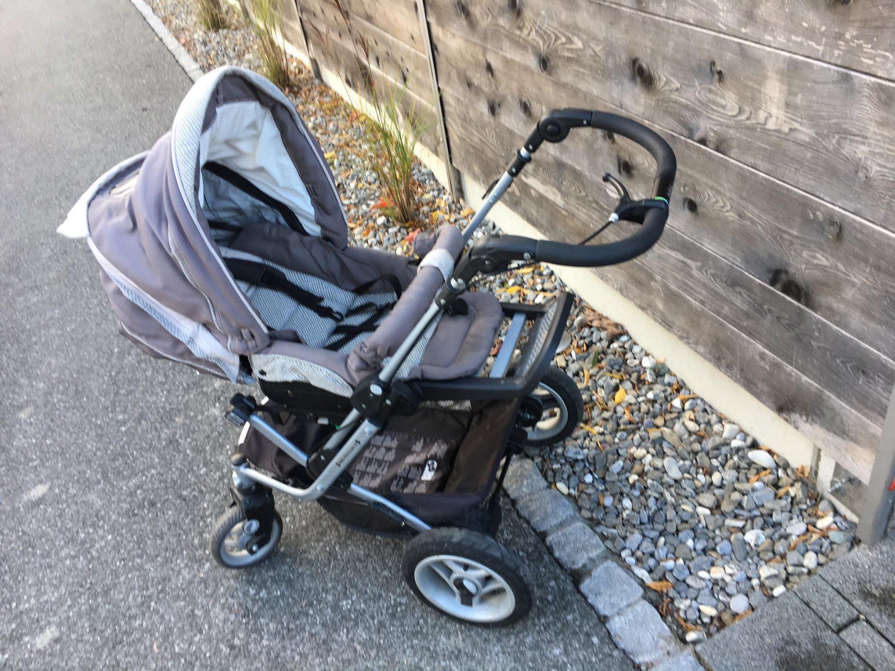 Teutonia Poussette: Kinderwagen Teutonia set – D'occasion à Widnau par and_sgr9 1