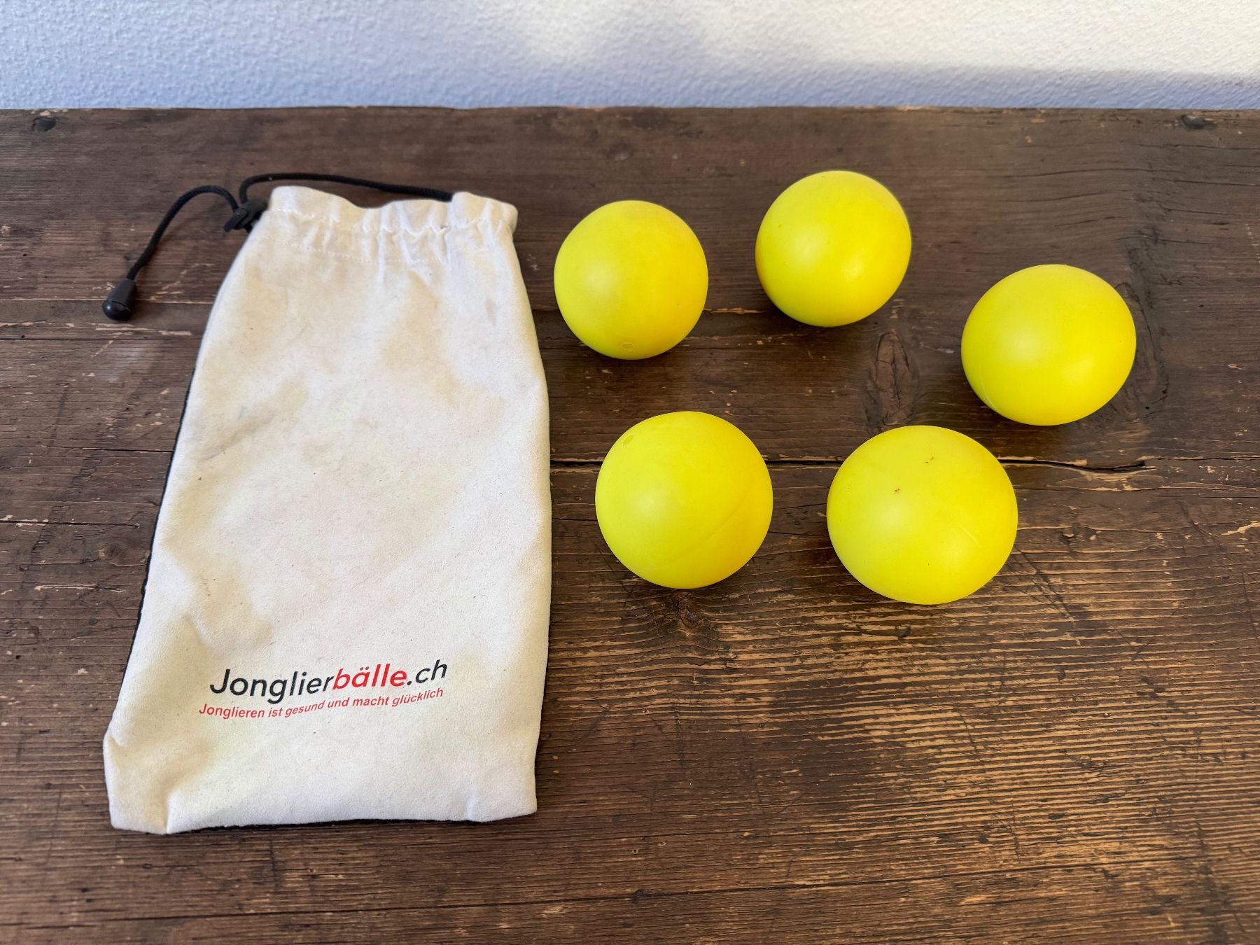 Bälle: Jonglierbälle | 5x Stück - mit Stoffsack – Gebraucht aus Köniz von meerundwind 1