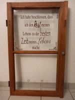 Altes Fenster schön dekoriert