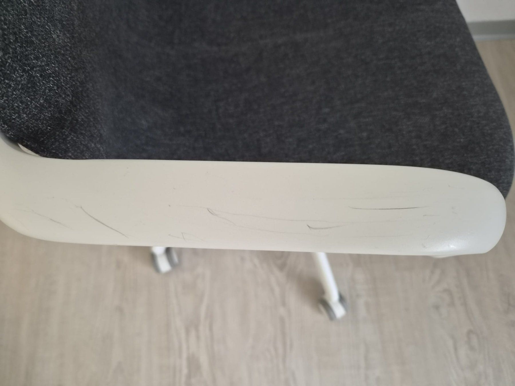 Ikea Stühle: Bürostuhl IKEA Långfjäll – Gebraucht aus Burgdorf von kat_xyr8 3
