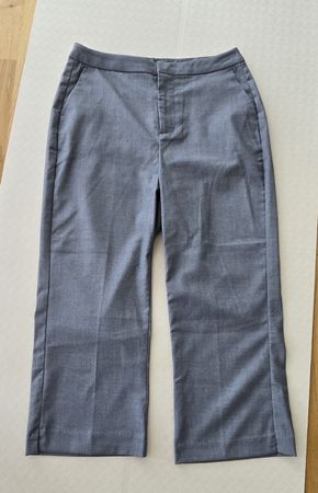 Caprihosen von About You Grösse 36 Hellgrau melieliert