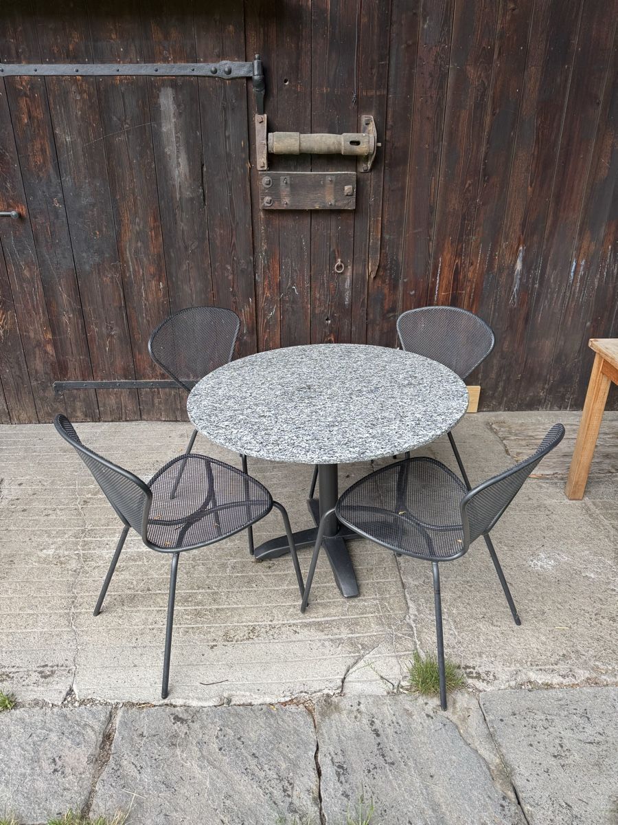 Hunn Tischset: Gartentisch Set – Gebraucht aus Laupen ZH von jejasti73