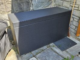 Kissenbox für Loungekissen aus Rattan schwarz 