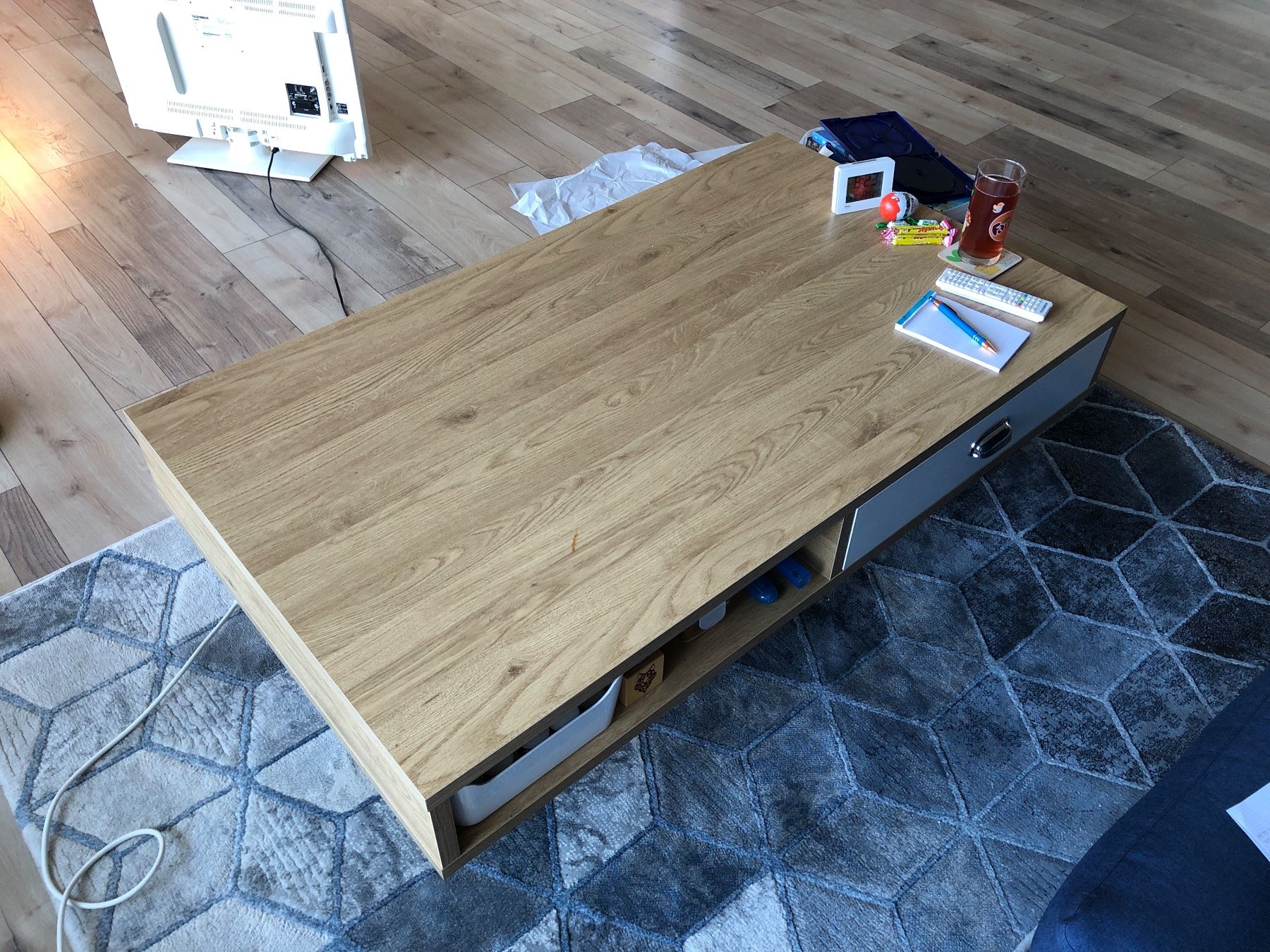 Tables: Couchtisch von Home 24 (Muss in Rüti abgeholt werden) – D'occasion à Stäfa par Jasna89 4
