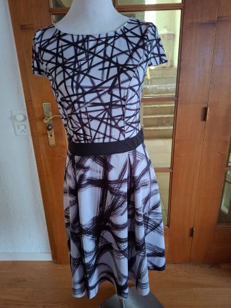 S. Oliver Black Lable Kleid