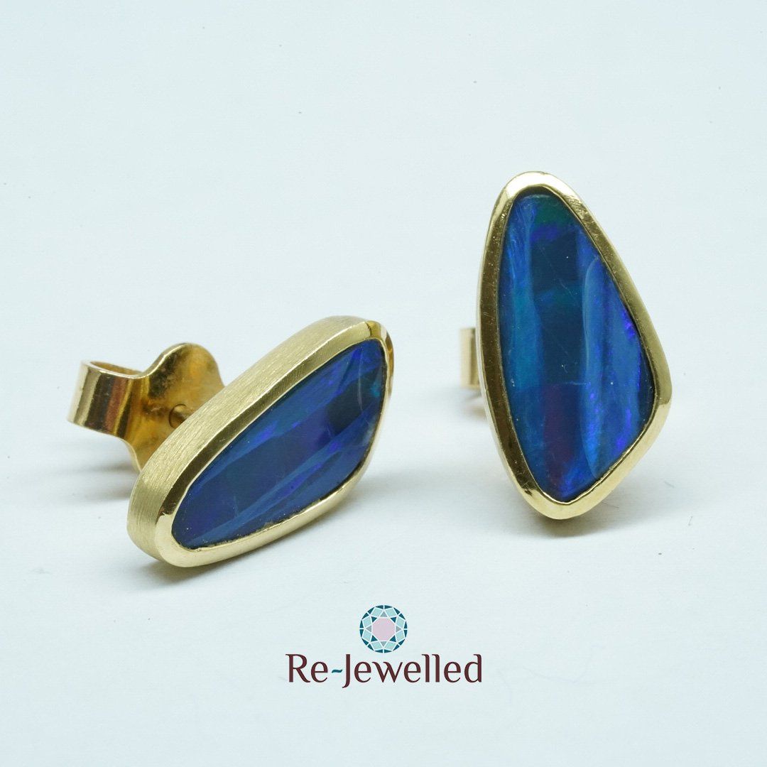 Orecchini pendenti & Orecchini a lobo: Ohrstecker 18k Gelbgold mit Opal – Usato da Bülach venduto da Re-Jewelled 5
