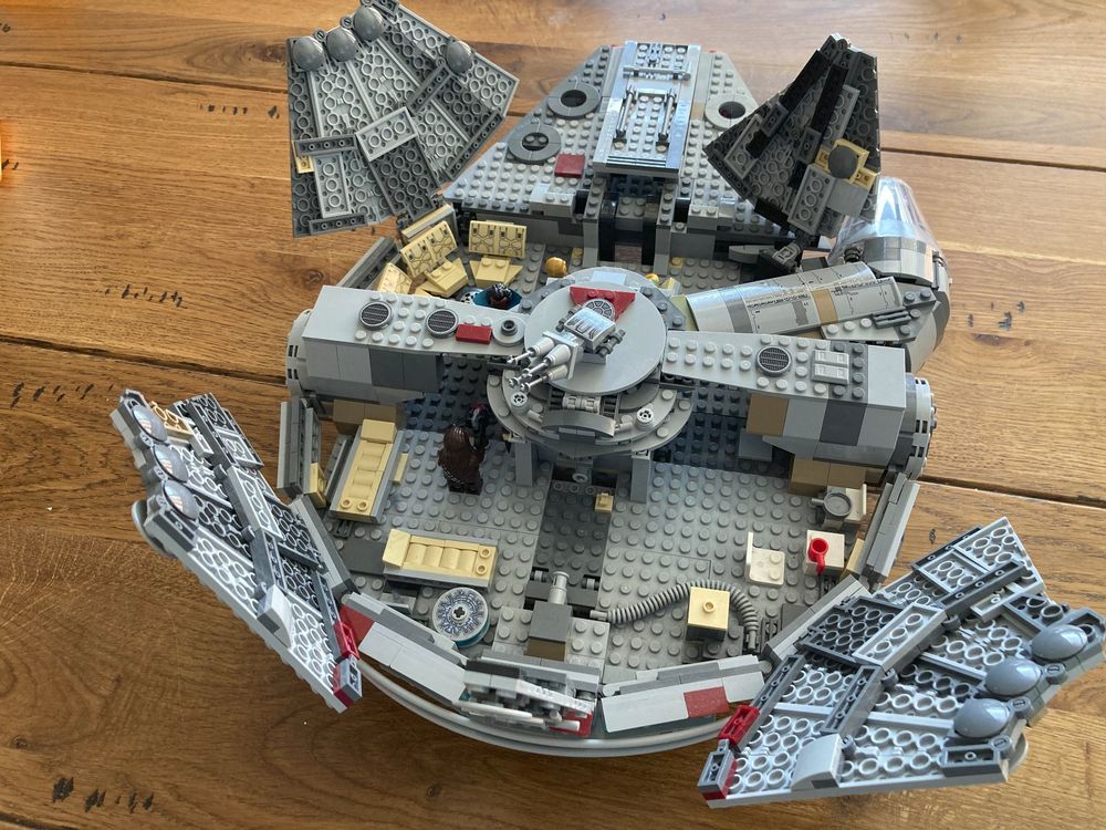 Lego Star Wars Millennium Falcon - 75257 | Kaufen Auf Ricardo