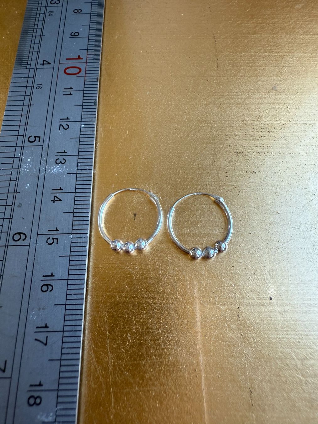 Orecchini pendenti & Orecchini a lobo: 925 Silber Creolen – Nuovo e nell'imballaggio originale da Maienfeld venduto da Cmicky 4