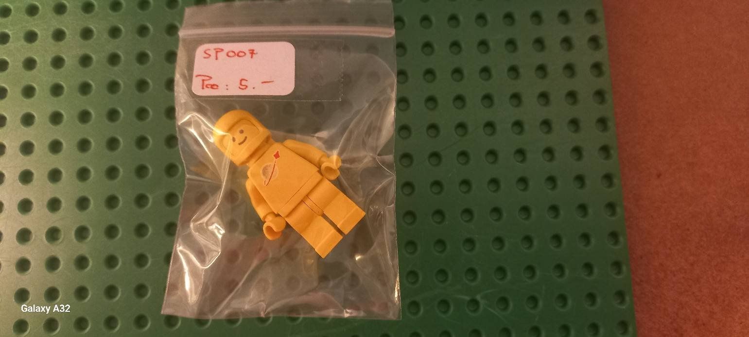 Lego Giocattoli: Mini figurine Lego ( Classic Space ) – Usato da La tour de treme venduto da Legocreation82
