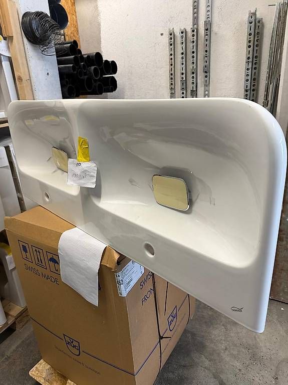 Lavabi & lavandini: Doppel-Lavabo 130 x 48 (NEU) – Nuovo (secondo la descrizione) da Otelfingen venduto da dam_pcx8