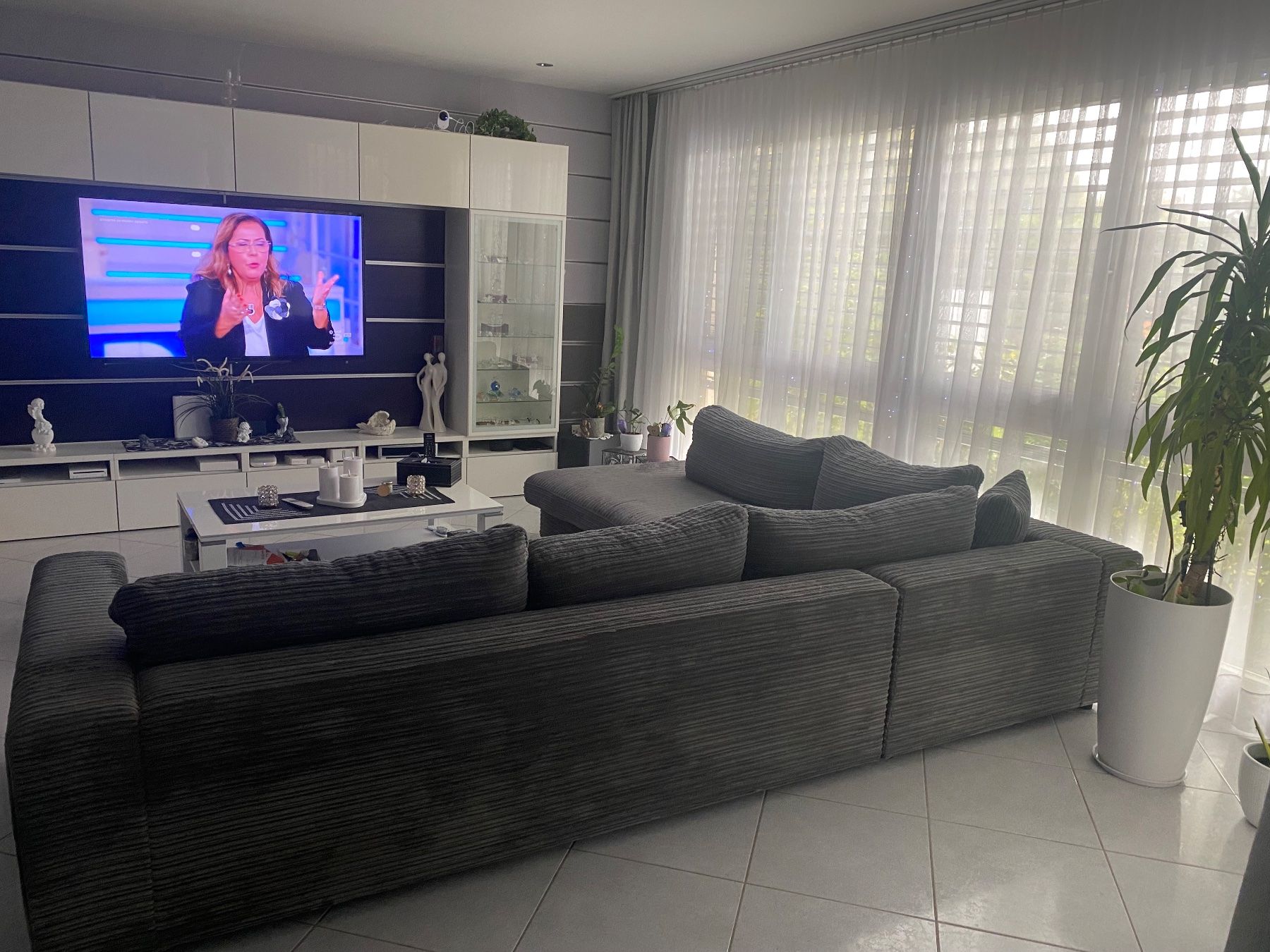 Sofas: Ecksofa-XXXL Grau – Gebraucht aus Spreitenbach von ele_bcv8 7