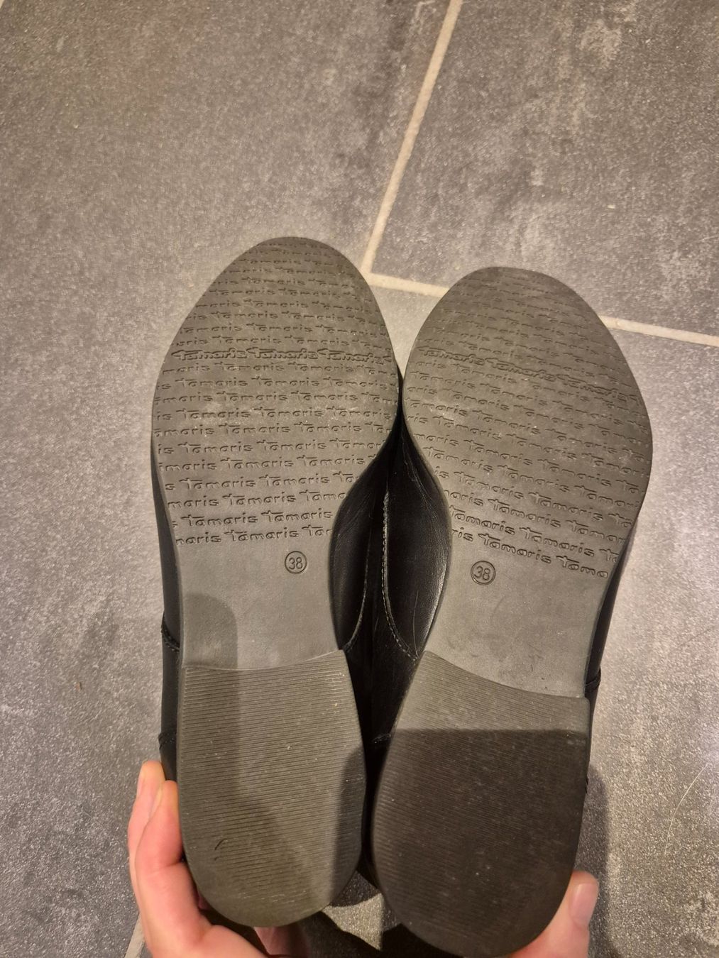 Tamaris Damenschuhe: Tamaris Schuhe – Gebraucht aus Niederwil SG von javatux 2