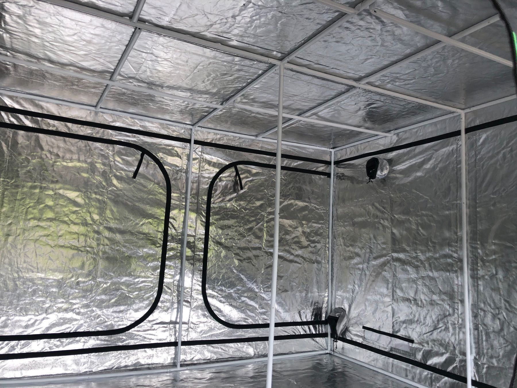 Zelte & Pavillons: 3x3 M Gewächshaus Zelt Grow – Neu und originalverpackt aus Hüntwangen von 8006