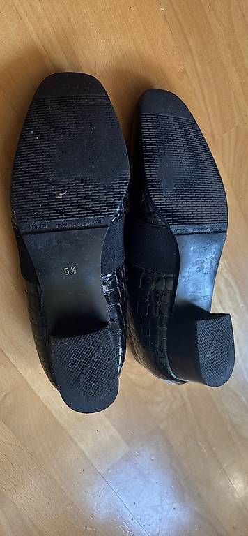 Scarpe da donna: Alexandria Damen Lackschuhe Gr. 5.5 – Usato da Seuzach venduto da Rockyalps 2