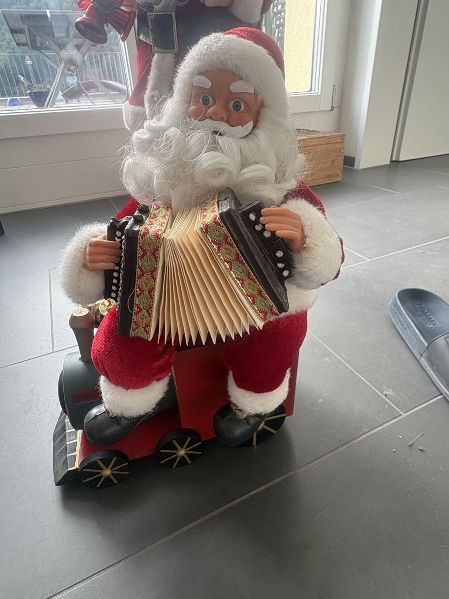 Tutte le decorazioni: Samichlaus mit Musik  – Usato da Obbürgen venduto da bugi6868