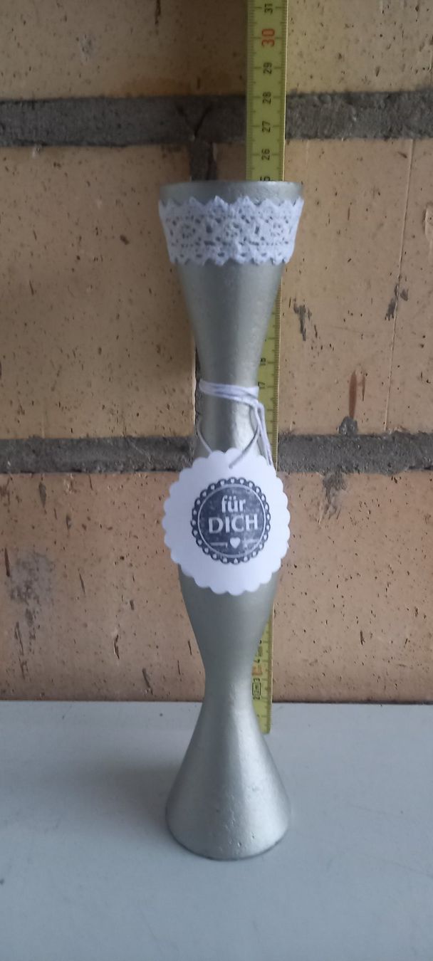 Kerzenständer: Schöner Kerzenständer. Höhe ca 25 cm. – Gebraucht aus Schönholzerswilen von clyde123