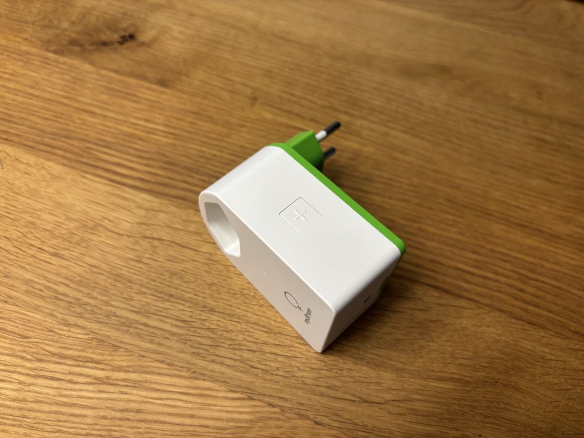 myStrom Laufwerke & Adapter: myStrom AG Stecker SW2-WIFI – Gebraucht aus Buchrain von col_r8xc 1