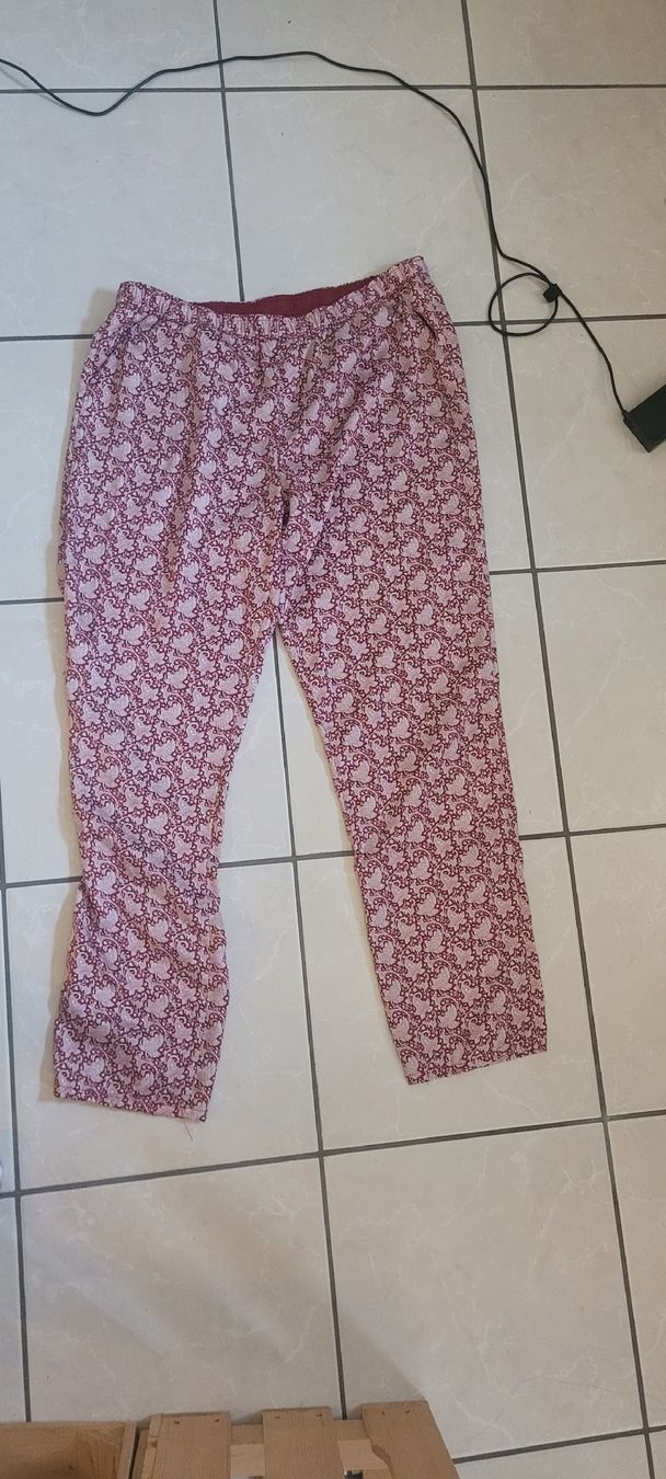 Etam Pantaloni: Pantalon léger  – Usato da Vevey venduto da dar_jk9w