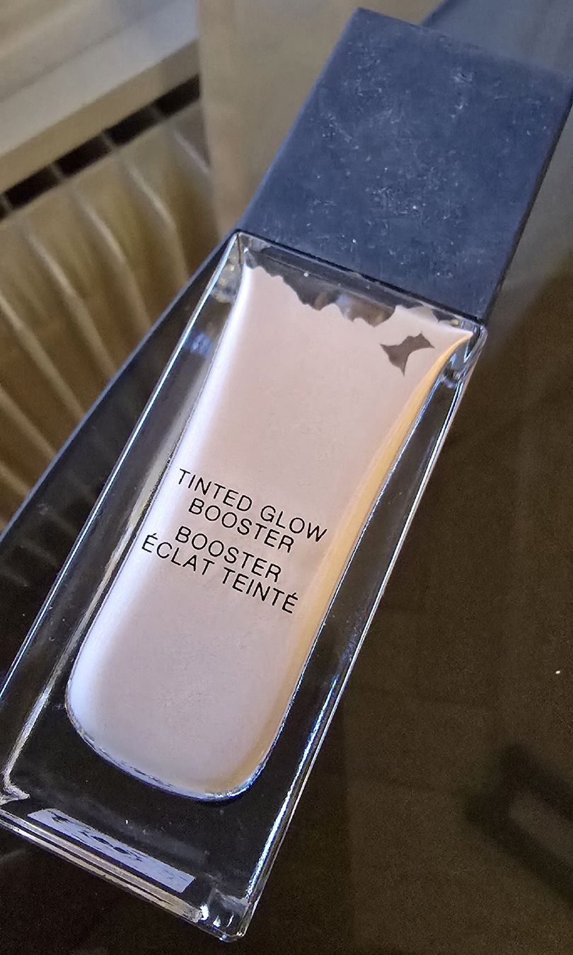 Nars Make-up: BOSTER D'ÉCLAT Teintée de Nars, teinte "SIMOS" 30ml Neuf – Neu und originalverpackt aus Genève von Saleena 5