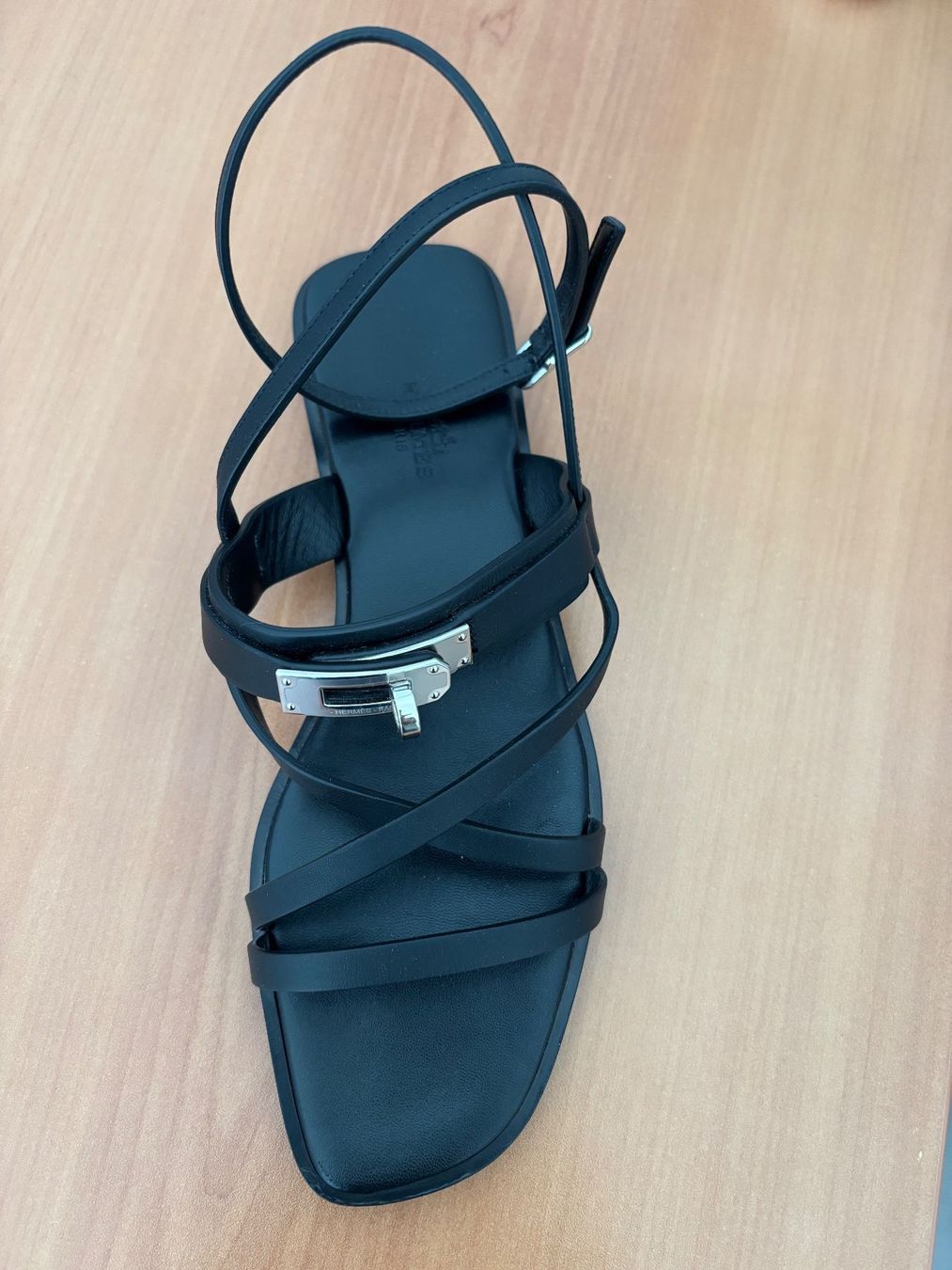 Hermès Scarpe da donna: HERMES Sandales June – Nuovo (secondo la descrizione) da Yens venduto da Mariedjo 2