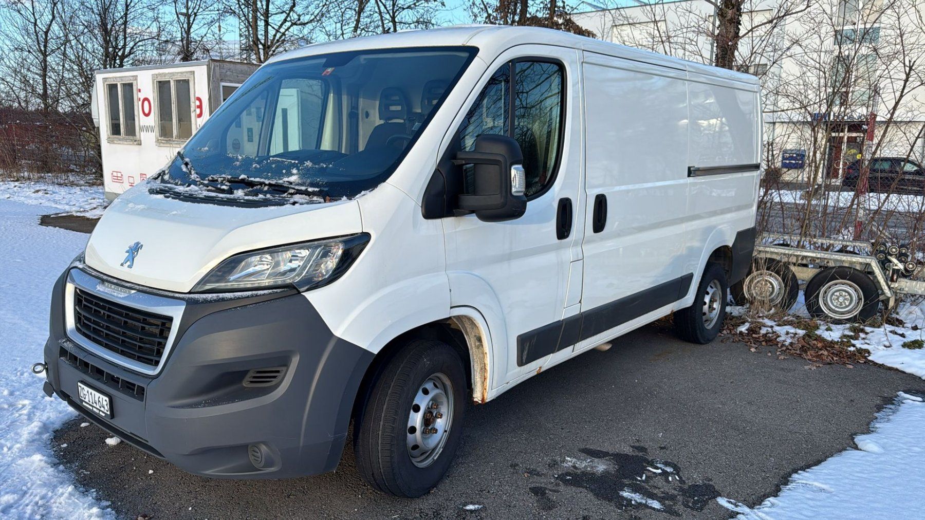 Peugeot Veicoli commerciali: PEUGEOT Boxer 2.2 HDI 330 Active L2H1 – Usato da Hünenberg venduto da Auto-Klinik01