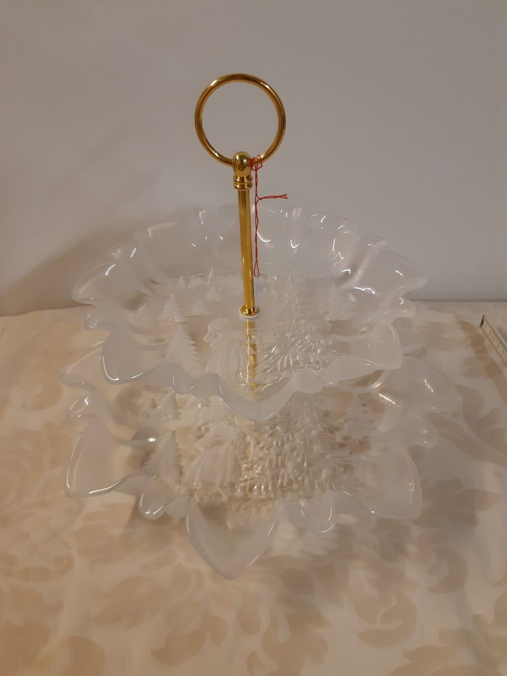 Piatti di portata: verschiene farbige Etagere – Usato da Studen SZ venduto da Handwerkstatt9698 7