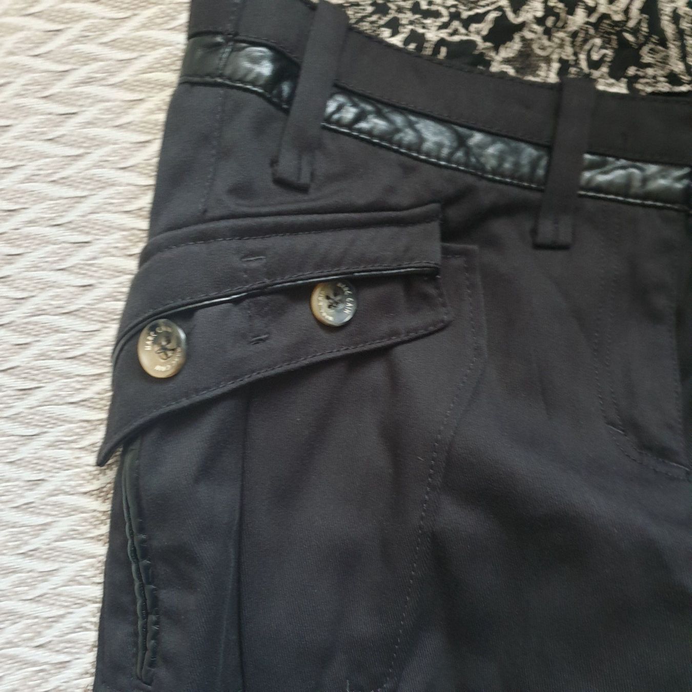 Marc Cain Hosen: Marc Cain Hose Gr. 3 – Gebraucht aus Frenkendorf von Moon111 3