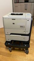 HP Laserjet P3015 inkl. zusätlichem Papierschacht CE530A