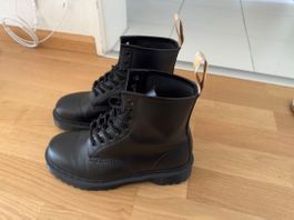 Dr. Martens Stiefel, Gr. 41, vegan
