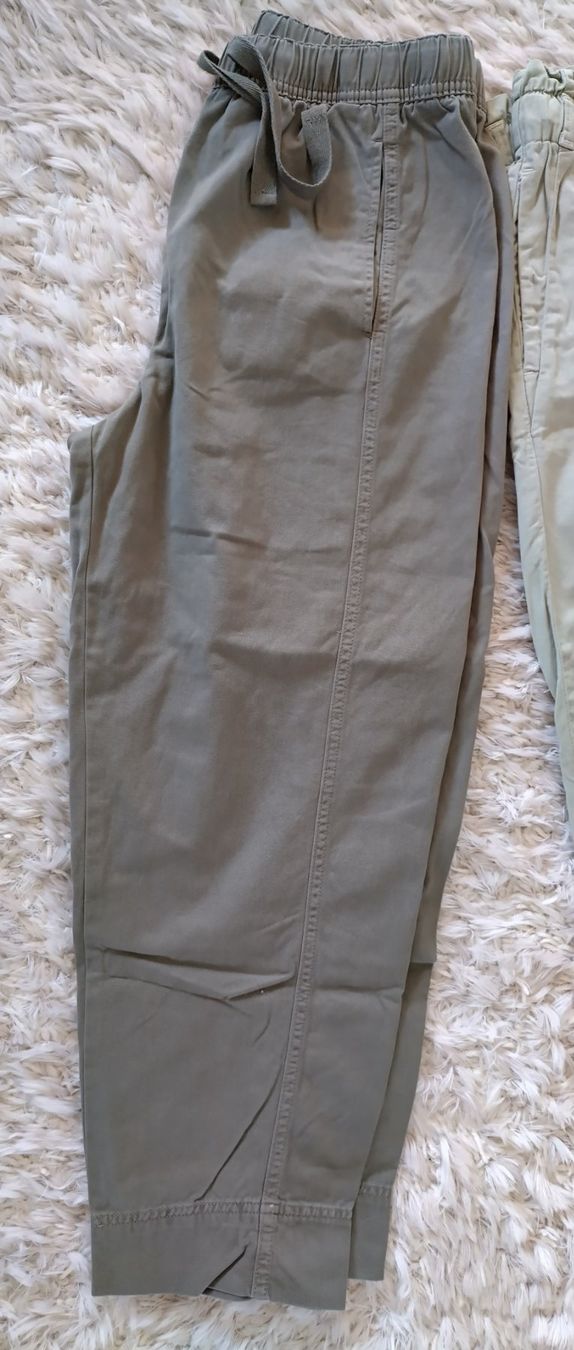 Zara Lotti di vestiti: Kleiderpaket 2 Hosen & 1 Jacke – Usato da Zürich venduto da Mokile 4