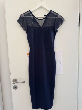 Elegantes, dunkelblaues Kleid mit Tüll-Details, Grösse S