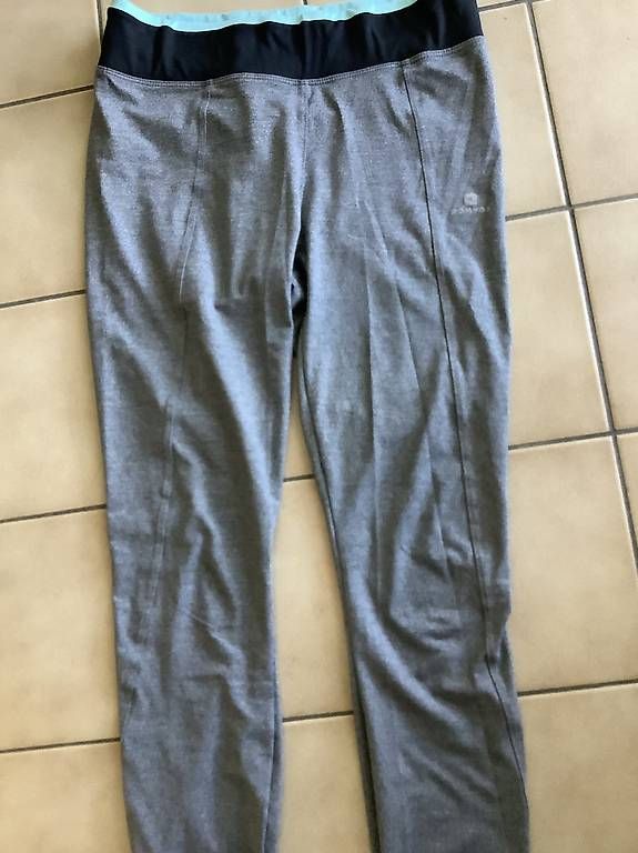 Decathlon Leggings: Leggins Domyos M décathlon – Gebraucht aus Icogne von luna.16 1