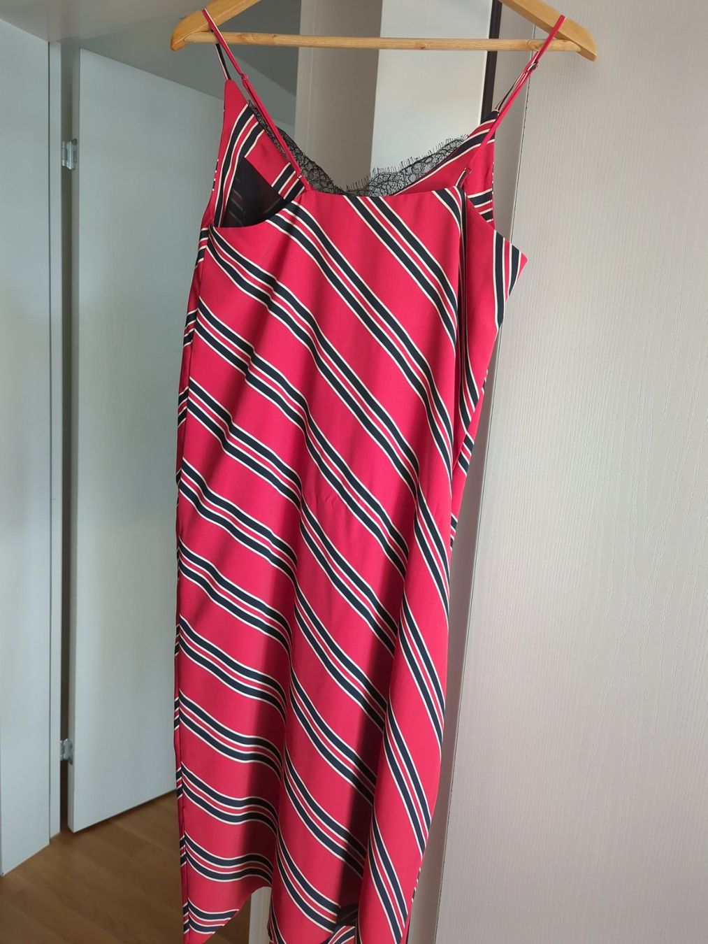Mango Vestiti: Sommerkleid Mango/ Gr S/ kleiner Defekt – Usato da Zug venduto da vik_8fdf 2