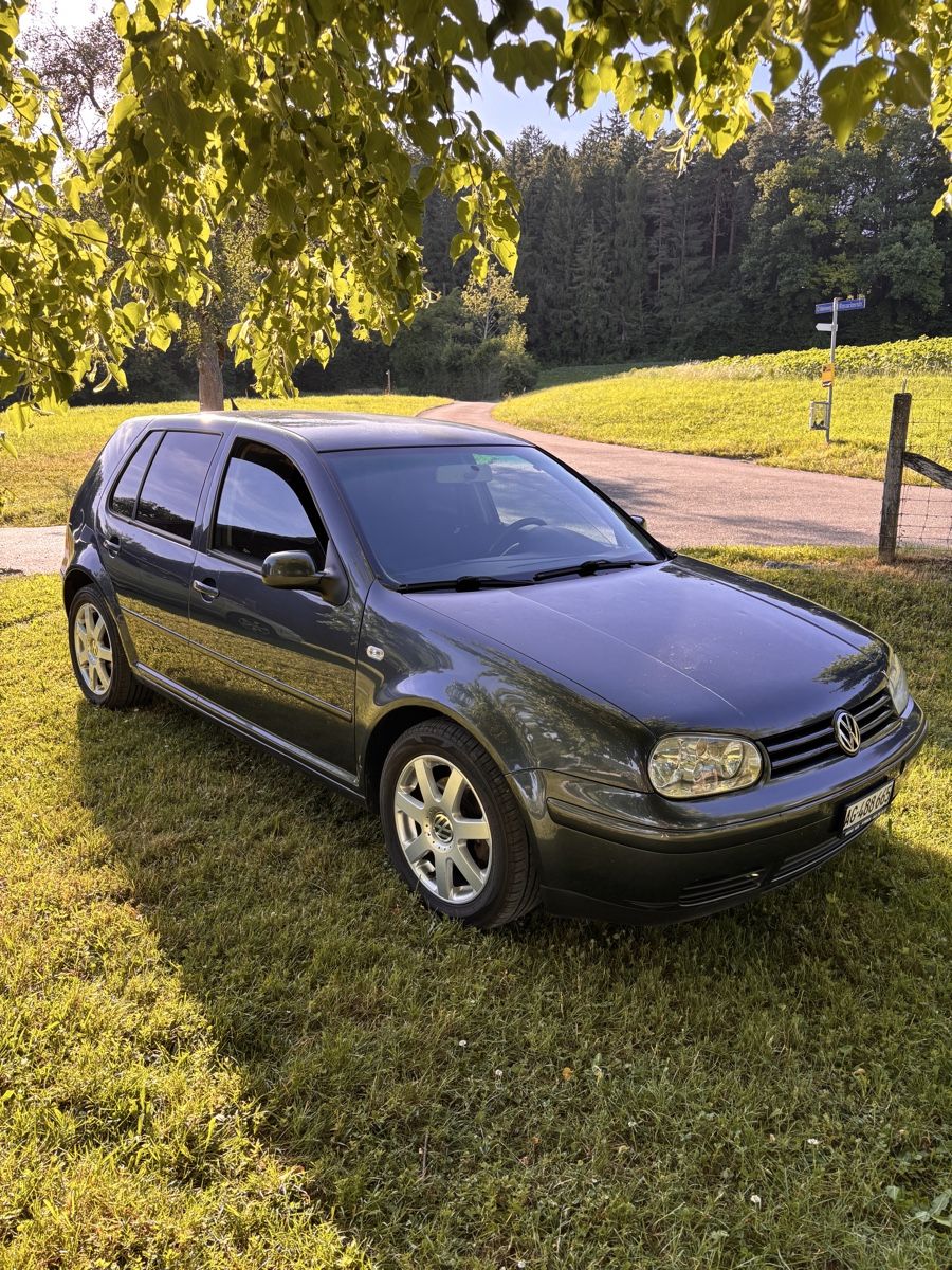 VW Automobili: VW GOLF4 1,9 TDI - TOP AUTO – Usato da Zofingen venduto da oz_48d 2