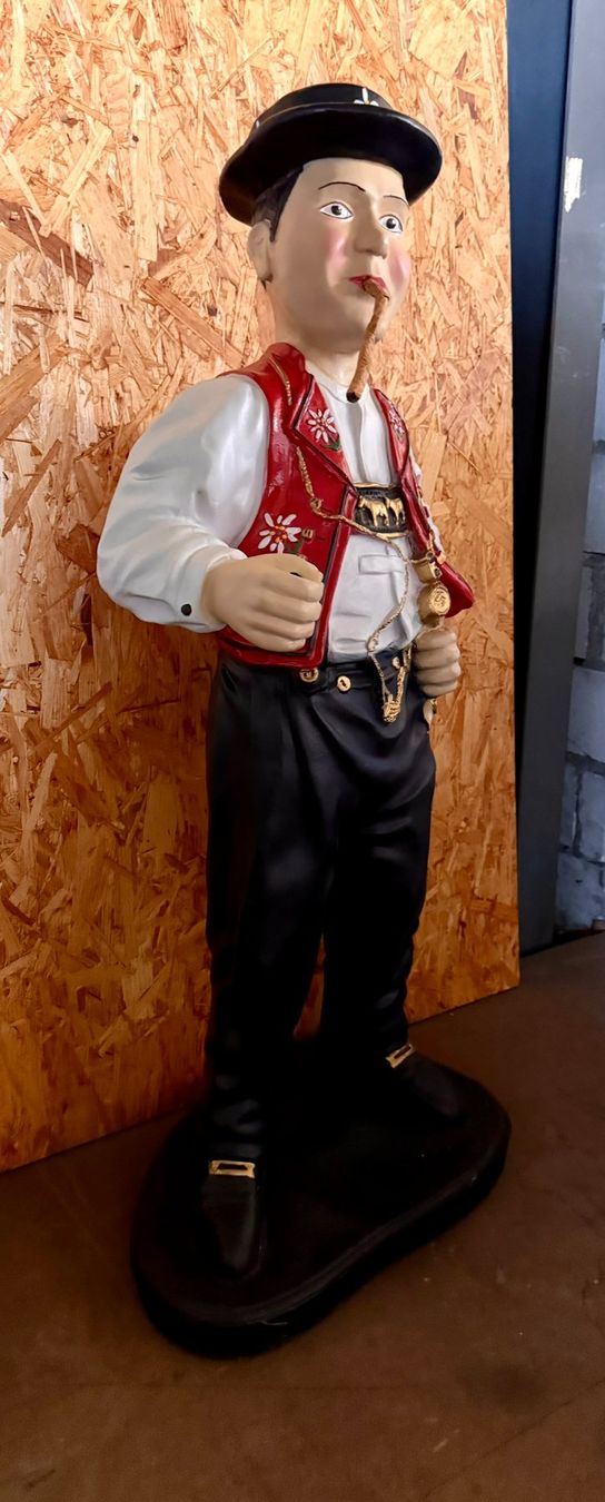 Statuette: Deko Figur Jodler 2 Schweizer Trachtenfigur – Usato da Rossrüti venduto da Workoholic63 1