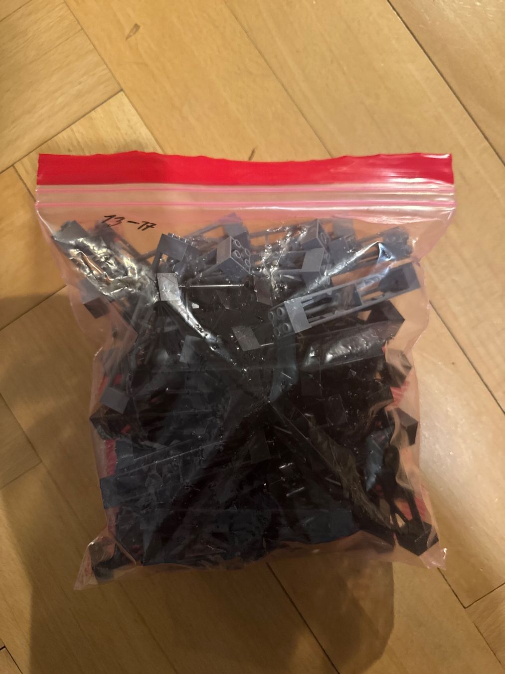 Lego Kit di costruzioni: Lego 2x2x10 Girder Triangular Vertical – Usato da Zürich venduto da PRIMEPRIMO 2