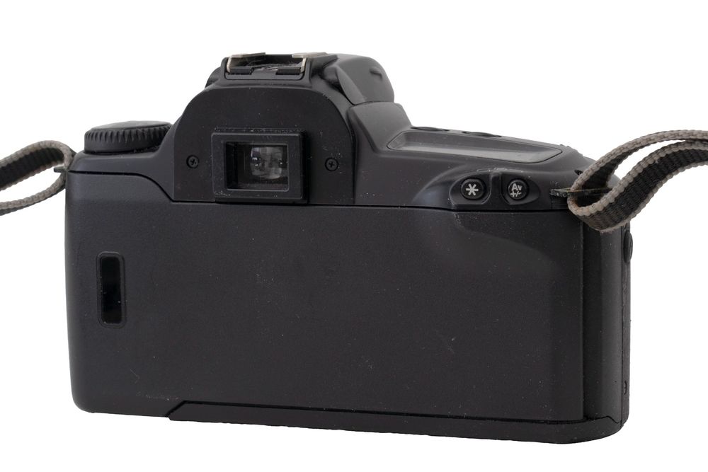 Canon Appareil photo: CANON EOS 3000 - AnalogKamera / Kamera – Défectueux à Emmen par chromaton 1
