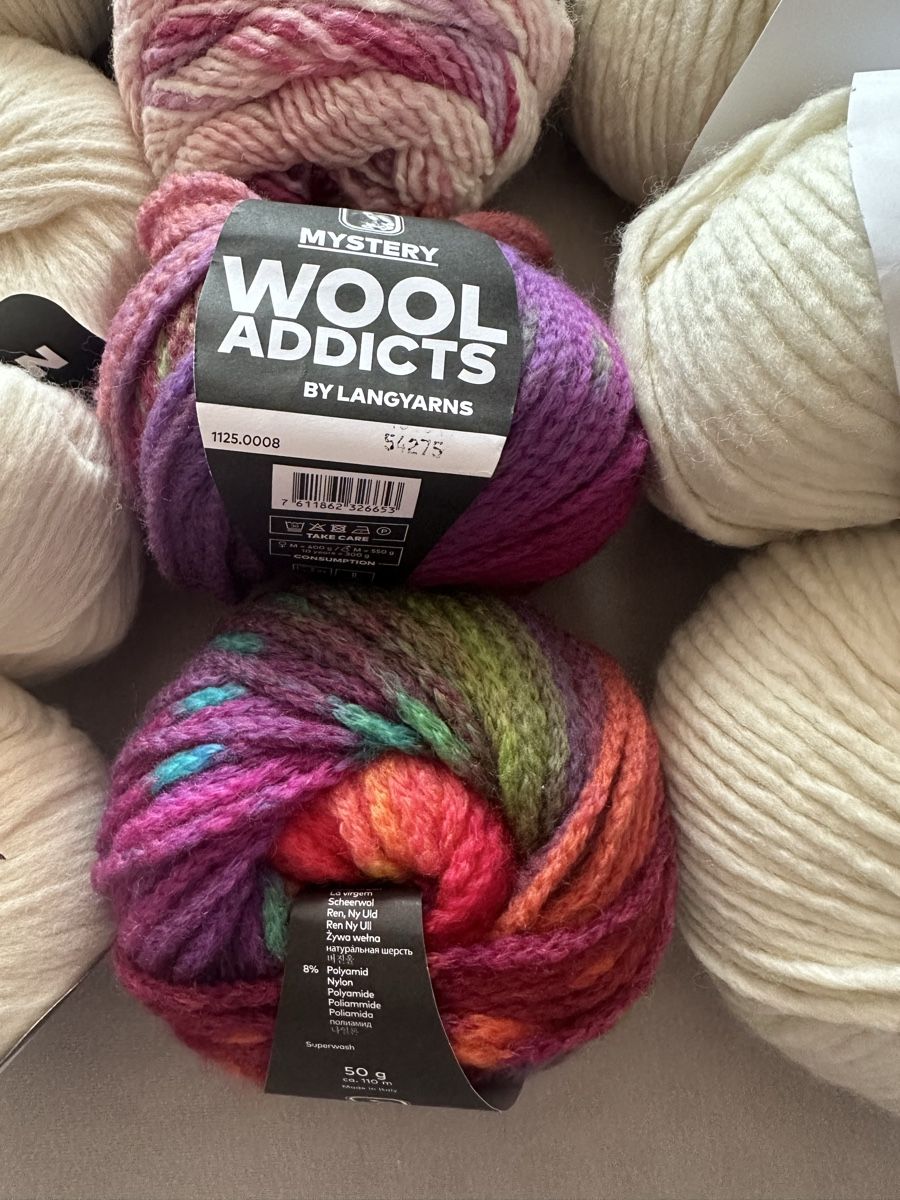 Wolle: Wolle Mix – Neu und originalverpackt aus Lohn-Ammannsegg von Nase.2016 2
