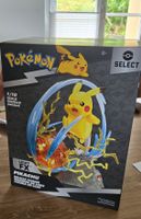 Pokémon Select Deluxe Figur Pikachu Light FX (mit LED)