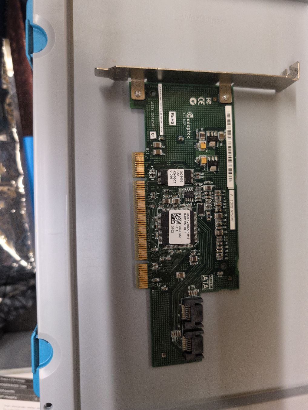 Server: Adaptec 2-Port SATA RAID Controller Karte gebraucht – Usato da Malters venduto da Ruemlibart