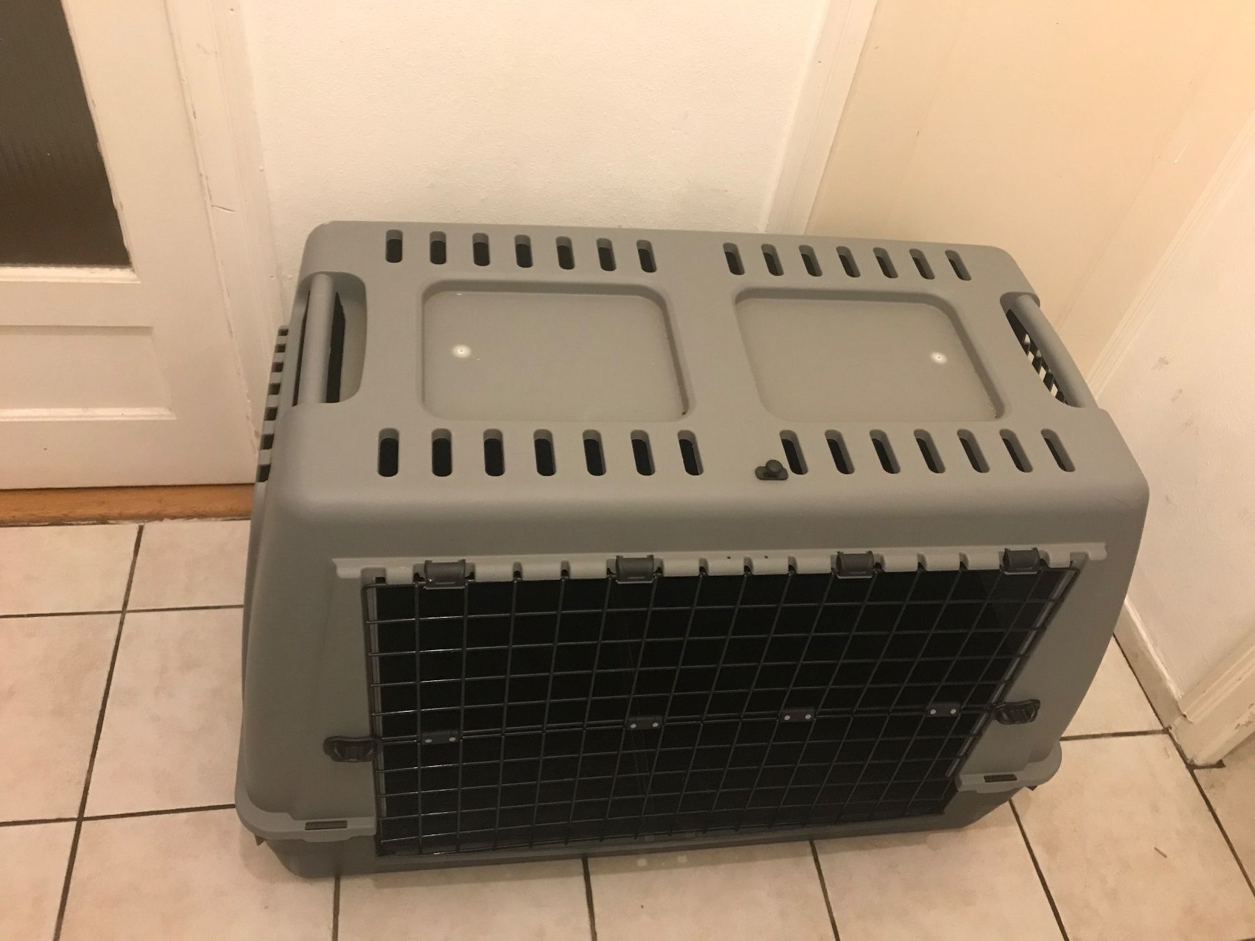 Gabbie, trasporto & Sicurezza: Caisse de transport pour chien neuve – Nuovo (secondo la descrizione) da Lausanne venduto da luc_n7hk 3