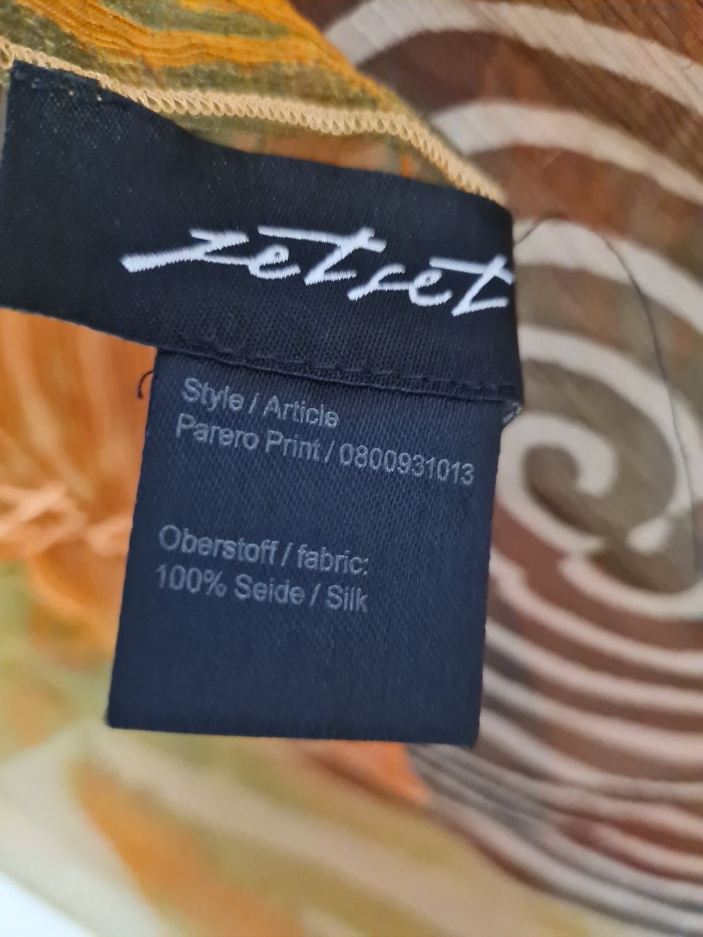 Foulards, Tücher & Schals: FOULARD SEIDE JET SET TUCH HALSTUCH – Gebraucht aus Steg im Tösstal von goldlionfree 3