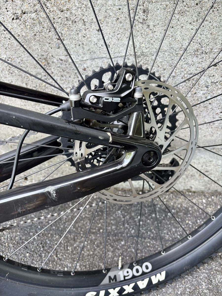 BMC Biciclette: BMC Fourstroke LT ONE Medium – Usato da Ipsach venduto da Dude04 6