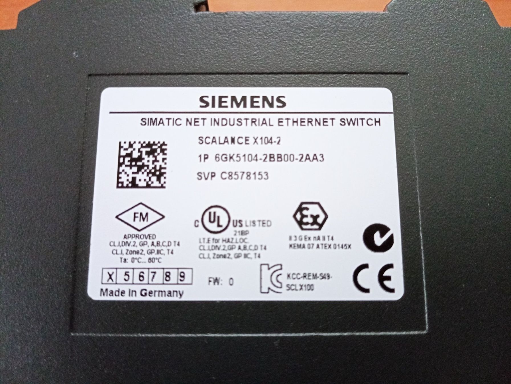 Siemens Componenti elettronici: Siemens SCALANCE X104-2 Switch / 6GK5104-2BB00-2AA3 – Usato da Ufhusen venduto da HKSC 2