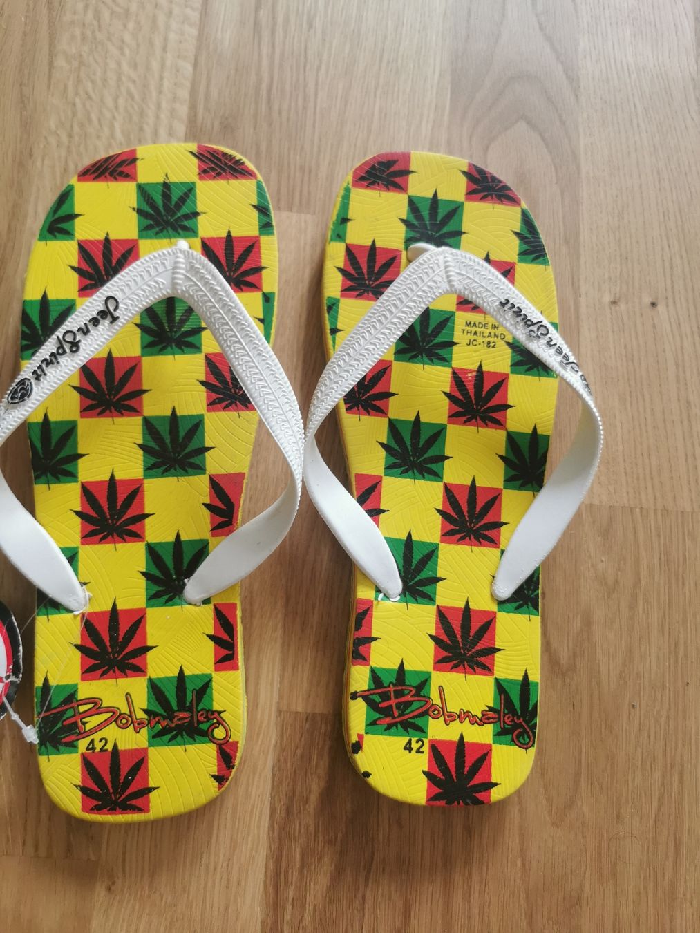 Scarpe da uomo: Flip flop 42 neue – Nuovo (secondo la descrizione) da Bern venduto da ged_ffx9
