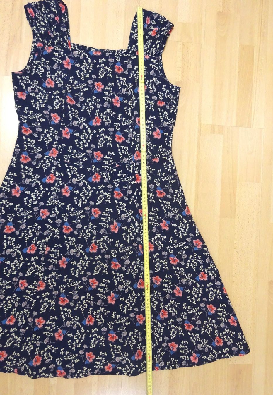 Vestiti: Neuw. Blümchenkleid - Unikat - Viskose - Gr. 38 – Nuovo (secondo la descrizione) da Zofingen venduto da Justizia_01 5