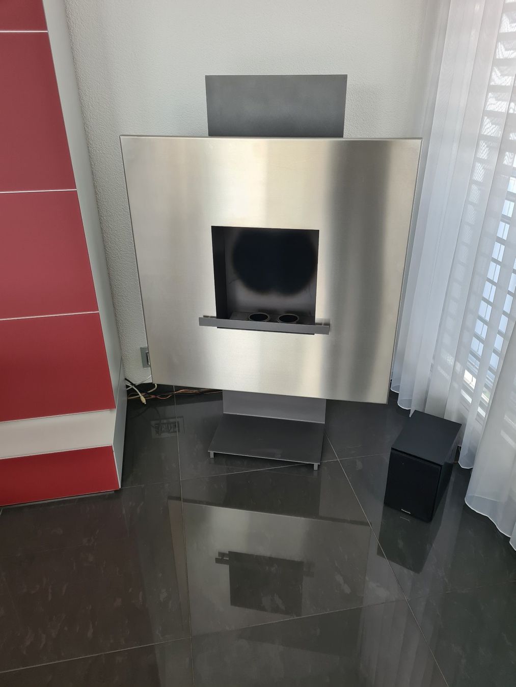 Tutte le decorazioni: Ethanol Cheminee "Sablux" – Usato da Oetwil an der Limmat venduto da Limmi89