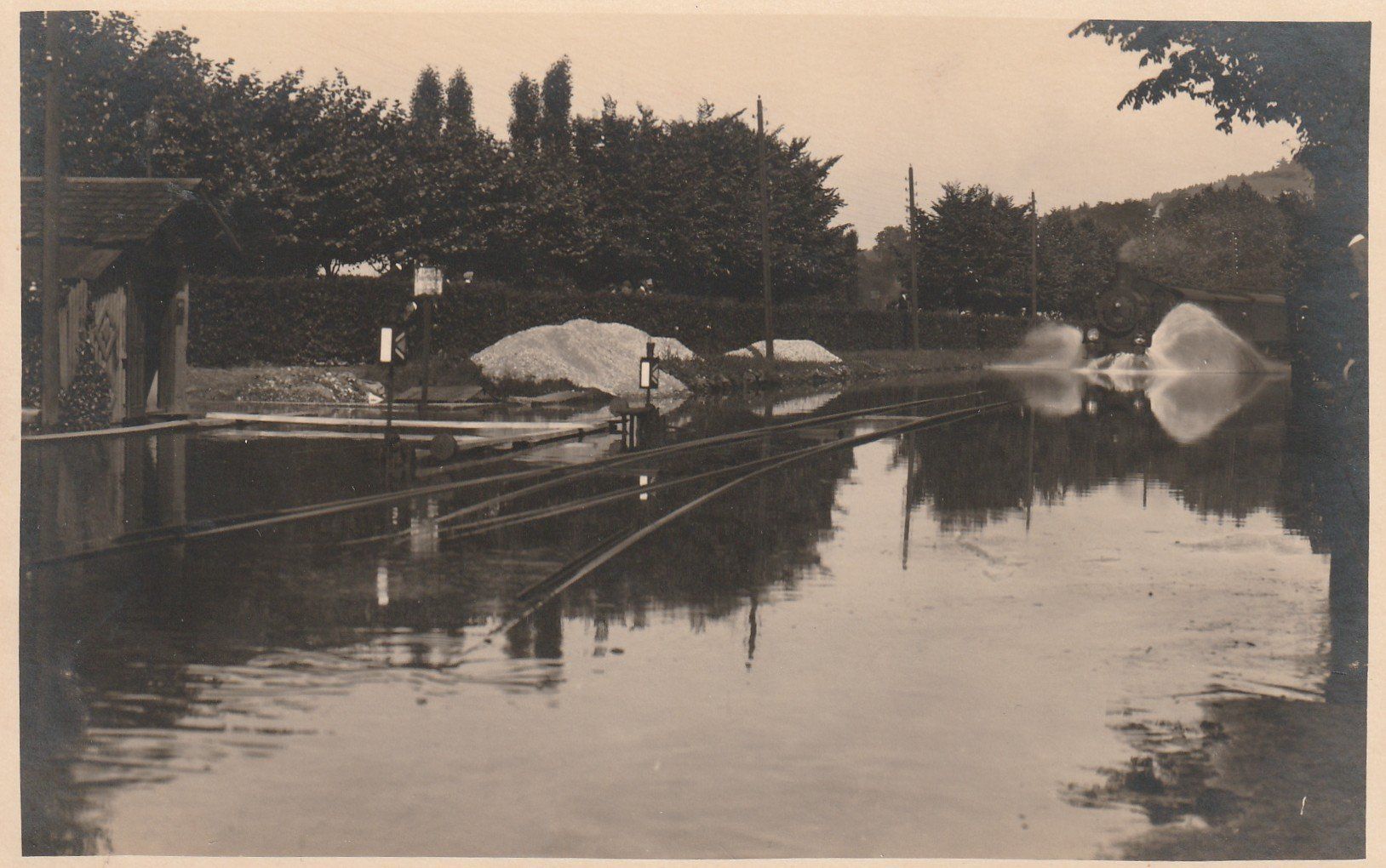 Cartoline postali: Rorschach Hochwasser mit Zug – Usato da Rorschacherberg venduto da fratovi2